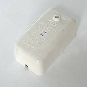 Zvonkový transformátor bílý 3-5-8V 0156 pro elektrické zvonky